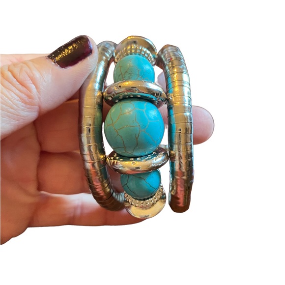 Bohemian Turquoise and Silver Stretch Wrap Bracelet - Picture 5 of 5
